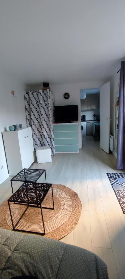 Petite Maison F1 Chez L'Habitant Le Havre Esterno foto